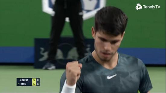 阵容上似乎 阵容上似乎